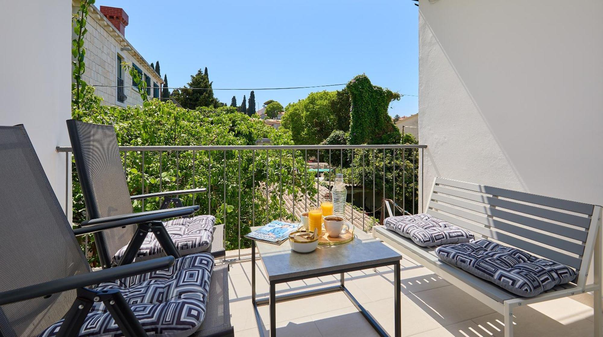 Golden Rose - Walking Distance 1 Km From Old Town Apartment Дубровник Екстериор снимка